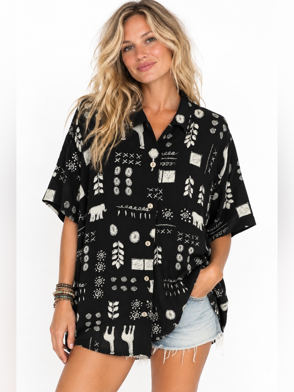 Vintage 80s Stonebridge 1X Black White Abstract Safari Print Oversized Shirt